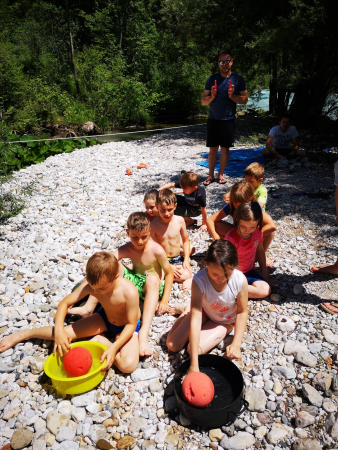 Zmaga nad Rosomahom ali zaključni piknik ob Savi 64366105_2209722139065498_4963625469841768448_n.jpg